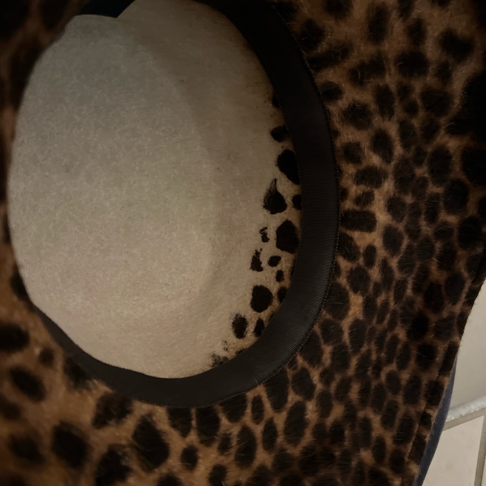 Chic Leopard Pattern Women's Hat - image 7